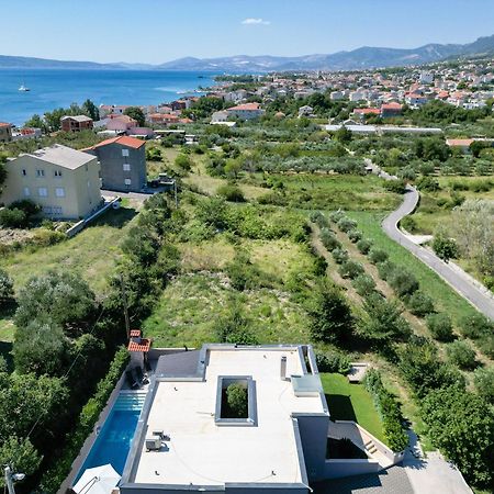 Life - New And Luxury Holiday House Kastela Exterior photo
