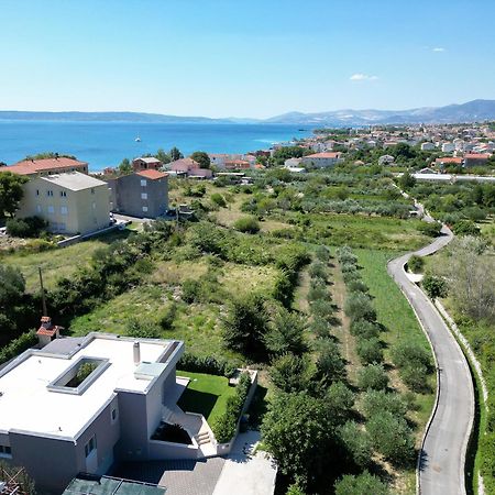 Life - New And Luxury Holiday House Kastela Exterior photo